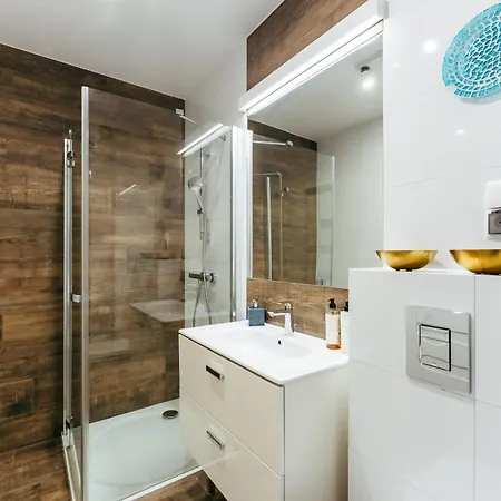 Nadmorskie - Muszelkowe - Basen W Cenie 코워브제크