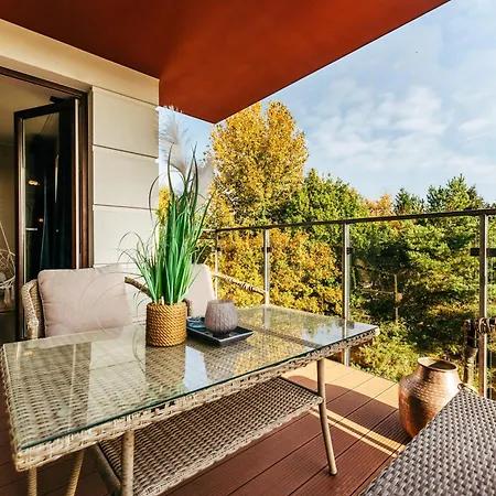 아파트 Nadmorskie - Muszelkowe - Basen W Cenie 코워브제크